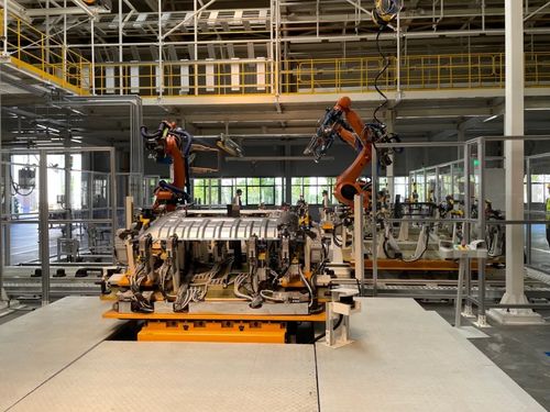 智造新動(dòng)能 超級(jí)卡車(chē)工廠(chǎng)長(zhǎng)沙投產(chǎn)，歐航歐馬可賦能南方經(jīng)銷(xiāo)商馳騁互聯(lián)網(wǎng)銷(xiāo)售新賽道